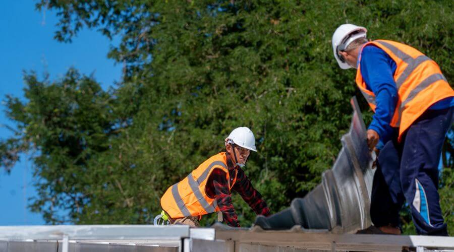 Roof leak detection in Lynndyl, UT